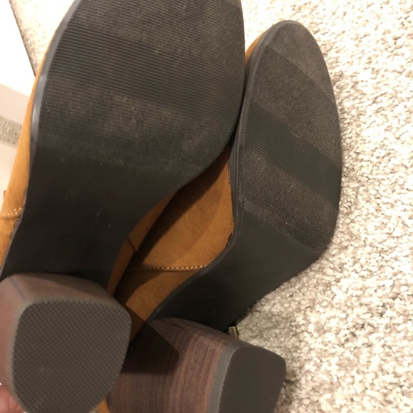 LC Lauren Conrad Booties - Picture 6 of 6